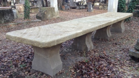 Table en pierre