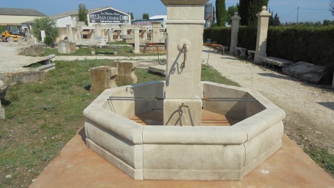 FONTAINE OCTOGONALE