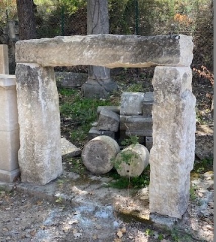 Cheminée Menhir