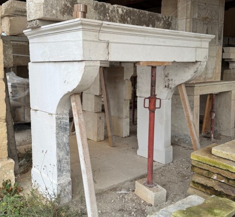 CHEMINEE ANCIENNE CAMPAGNARDE