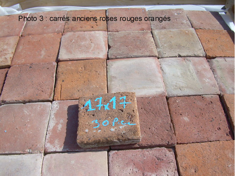 Carrelage carrés anciens. 