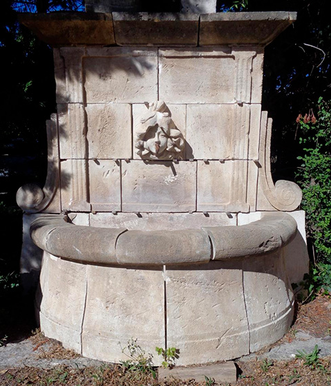 Fontaine murale 