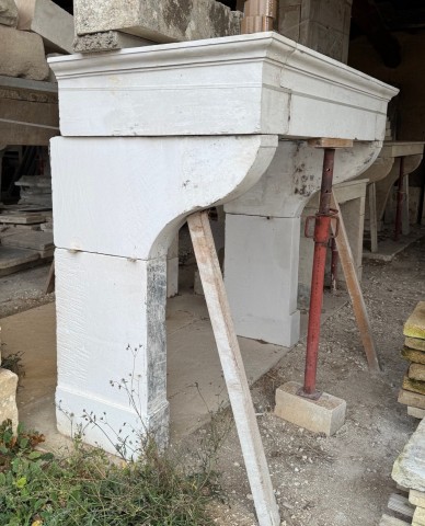 CHEMINEE ANCIENNE CAMPAGNARDE