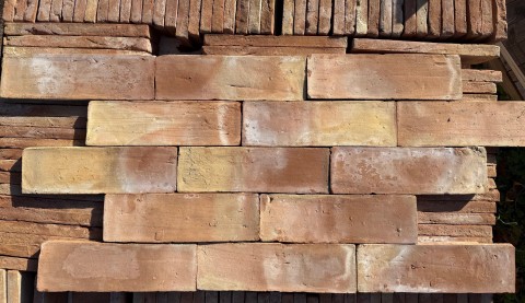 terre cuite r&eacute;&eacute;dition