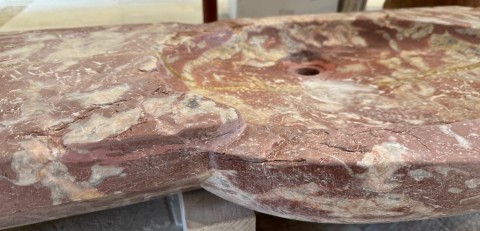 EVIER EN MARBRE ROUGE