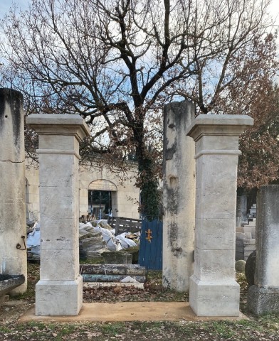 PILIERS EN PIERRES NEUVES ET VIEILLIES