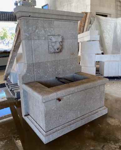 Fontaine à tête de lion